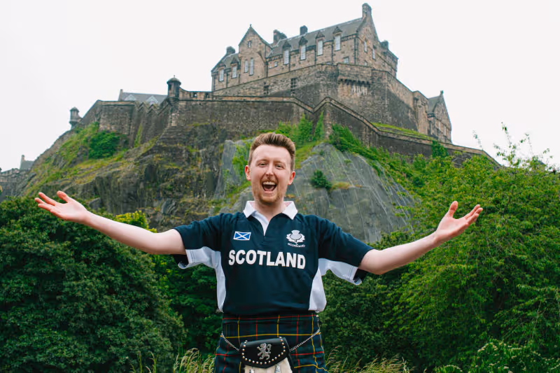 Entradas y Tour al Castillo de Edimburgo con Guía con Kilt
